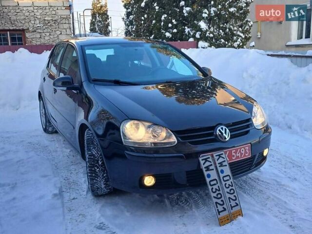 Чорний Фольксваген Гольф, об'ємом двигуна 1.4 л та пробігом 218 тис. км за 4799 $, фото 1 на Automoto.ua