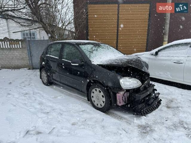 Черный Фольксваген Гольф, объемом двигателя 1.6 л и пробегом 200 тыс. км за 1999 $, фото 1 на Automoto.ua