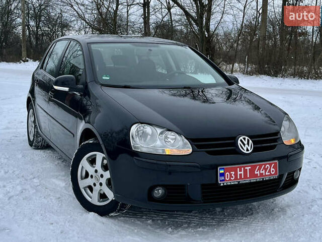 Черный Фольксваген Гольф, объемом двигателя 1.4 л и пробегом 244 тыс. км за 5699 $, фото 1 на Automoto.ua