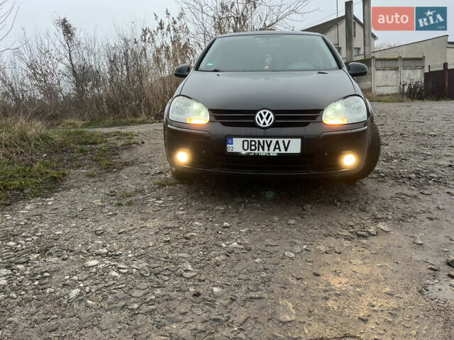 Черный Фольксваген Гольф, объемом двигателя 1.6 л и пробегом 186 тыс. км за 5650 $, фото 1 на Automoto.ua