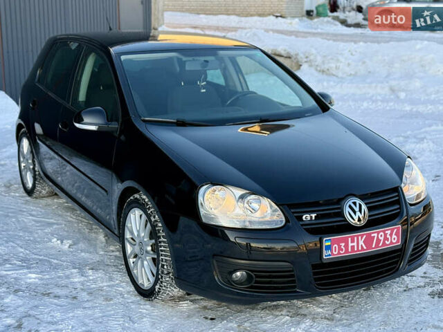 Чорний Фольксваген Гольф, об'ємом двигуна 1.4 л та пробігом 142 тис. км за 7399 $, фото 1 на Automoto.ua