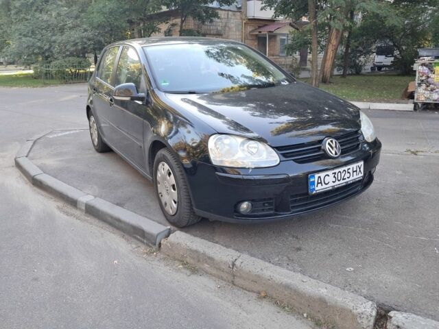 Чорний Фольксваген Гольф, об'ємом двигуна 2 л та пробігом 299 тис. км за 3600 $, фото 1 на Automoto.ua