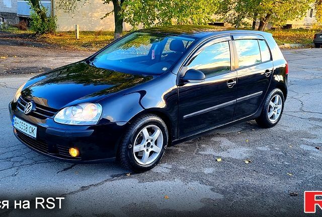 Черный Фольксваген Гольф, объемом двигателя 1.6 л и пробегом 236 тыс. км за 5800 $, фото 1 на Automoto.ua