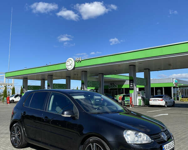 Чорний Фольксваген Гольф, об'ємом двигуна 1.39 л та пробігом 280 тис. км за 5999 $, фото 1 на Automoto.ua