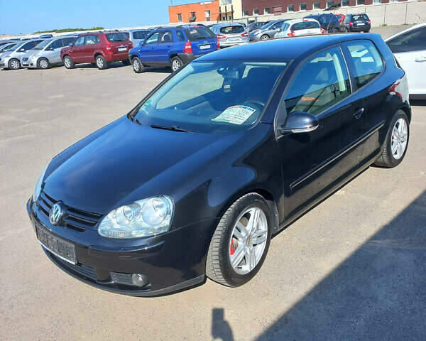 Чорний Фольксваген Гольф, об'ємом двигуна 1.6 л та пробігом 207 тис. км за 5400 $, фото 1 на Automoto.ua