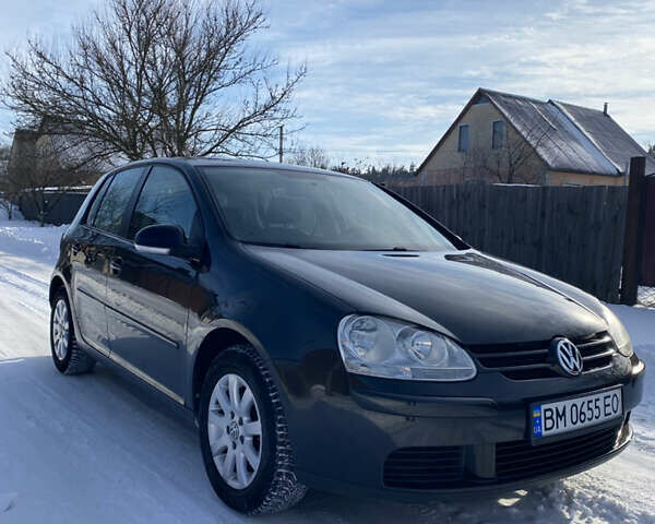 Черный Фольксваген Гольф, объемом двигателя 1.6 л и пробегом 207 тыс. км за 5600 $, фото 1 на Automoto.ua
