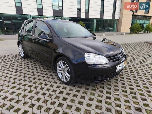 Фольксваген Гольф 2006 в Хмельницком на Automoto.ua Черный Фольксваген Гольф, объемом двигателя 1.6 л и пробегом 247 тыс. км за 6400 $, фото 1 на Automoto.ua