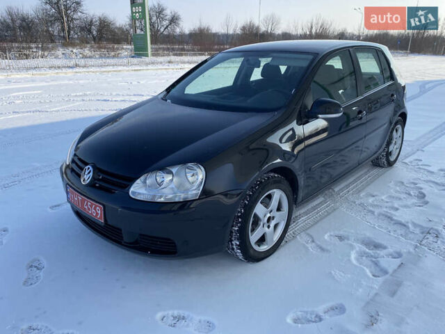 Черный Фольксваген Гольф, объемом двигателя 1.6 л и пробегом 190 тыс. км за 6400 $, фото 1 на Automoto.ua