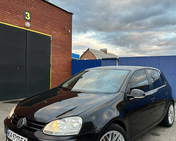 Фольксваген Гольф 2006 в Полтаве на Automoto.ua Черный Фольксваген Гольф, объемом двигателя 1.6 л и пробегом 295 тыс. км за 5800 $, фото 1 на Automoto.ua