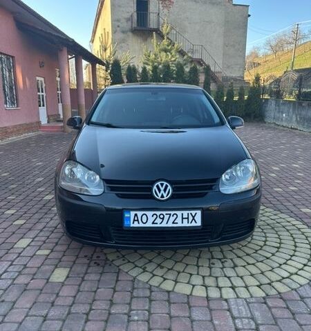 Черный Фольксваген Гольф, объемом двигателя 1.39 л и пробегом 237 тыс. км за 4700 $, фото 1 на Automoto.ua