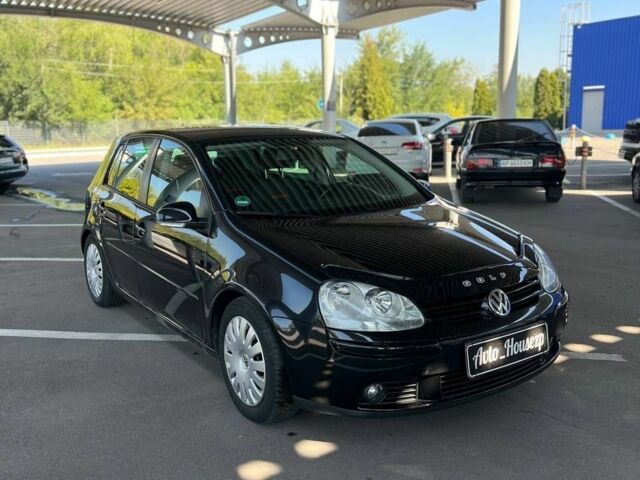 Чорний Фольксваген Гольф, об'ємом двигуна 0 л та пробігом 230 тис. км за 6500 $, фото 1 на Automoto.ua