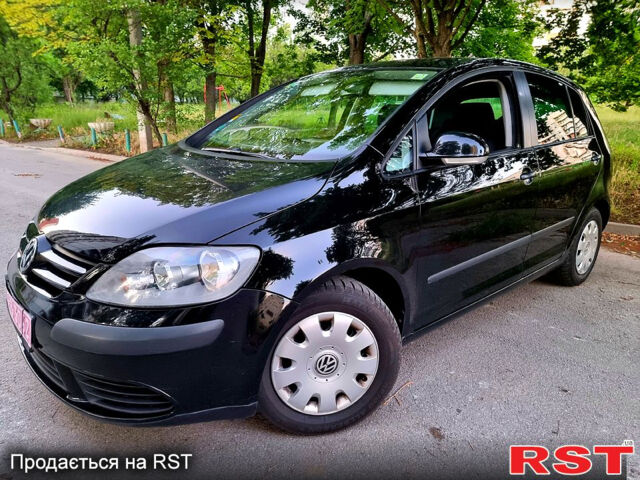 Чорний Фольксваген Гольф, об'ємом двигуна 1.4 л та пробігом 206 тис. км за 6499 $, фото 1 на Automoto.ua