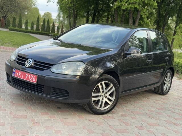 Черный Фольксваген Гольф, объемом двигателя 1.6 л и пробегом 246 тыс. км за 5950 $, фото 1 на Automoto.ua
