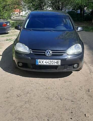 Чорний Фольксваген Гольф, об'ємом двигуна 1.6 л та пробігом 267 тис. км за 6500 $, фото 1 на Automoto.ua