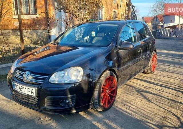 Черный Фольксваген Гольф, объемом двигателя 1.4 л и пробегом 227 тыс. км за 6600 $, фото 1 на Automoto.ua
