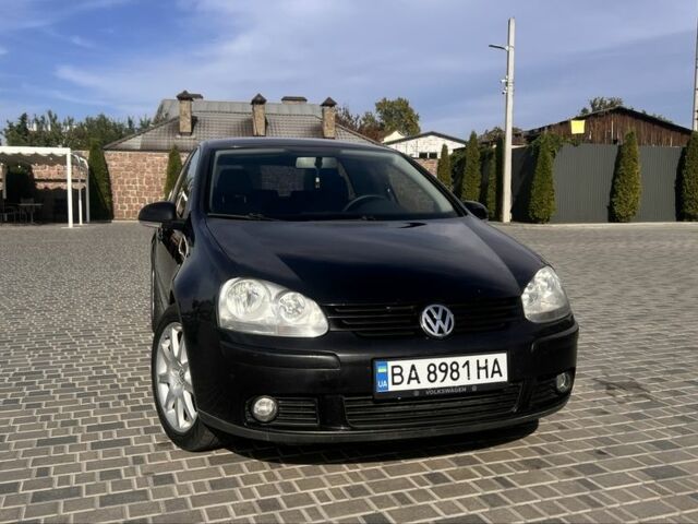 Черный Фольксваген Гольф, объемом двигателя 1.9 л и пробегом 240 тыс. км за 5800 $, фото 1 на Automoto.ua