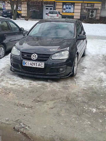 Черный Фольксваген Гольф, объемом двигателя 1.6 л и пробегом 185 тыс. км за 6850 $, фото 1 на Automoto.ua