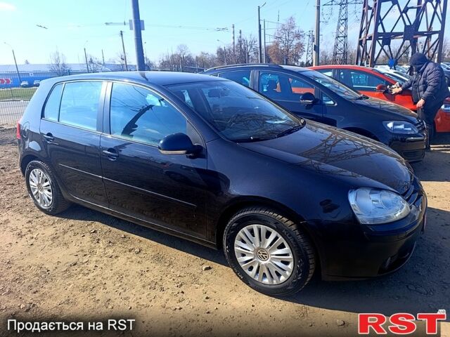Черный Фольксваген Гольф, объемом двигателя 1.6 л и пробегом 190 тыс. км за 5350 $, фото 1 на Automoto.ua