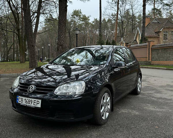 Черный Фольксваген Гольф, объемом двигателя 1.4 л и пробегом 258 тыс. км за 5300 $, фото 1 на Automoto.ua