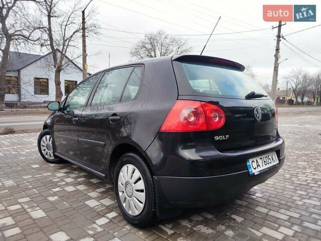 Чорний Фольксваген Гольф, об'ємом двигуна 1.6 л та пробігом 288 тис. км за 4999 $, фото 1 на Automoto.ua