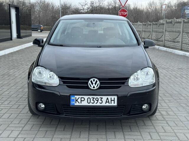 Чорний Фольксваген Гольф, об'ємом двигуна 1.6 л та пробігом 229 тис. км за 5950 $, фото 1 на Automoto.ua