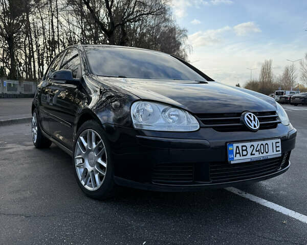 Чорний Фольксваген Гольф, об'ємом двигуна 1.6 л та пробігом 247 тис. км за 7000 $, фото 1 на Automoto.ua