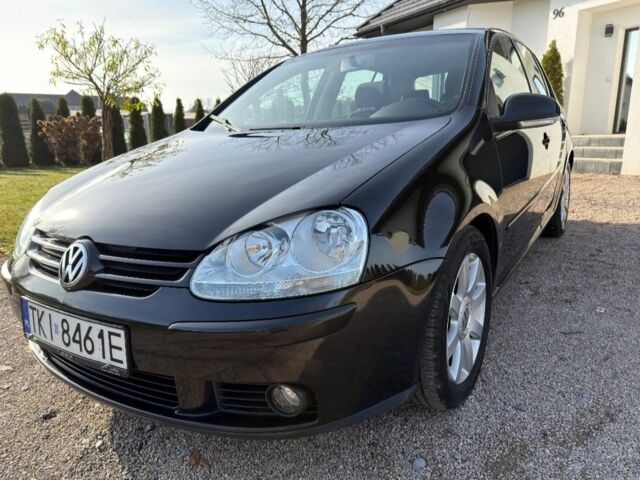 Черный Фольксваген Гольф, объемом двигателя 1.9 л и пробегом 215 тыс. км за 1600 $, фото 1 на Automoto.ua