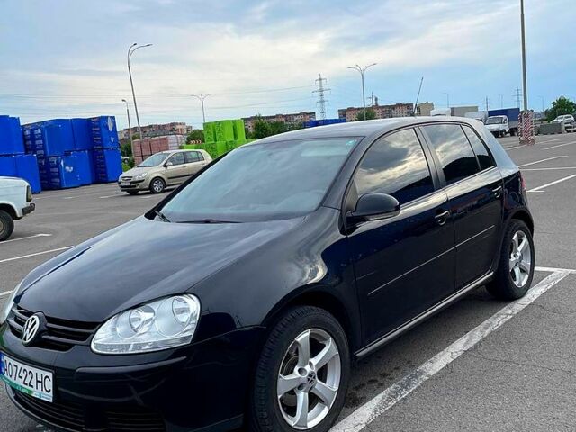 Черный Фольксваген Гольф, объемом двигателя 1.4 л и пробегом 347 тыс. км за 5500 $, фото 1 на Automoto.ua