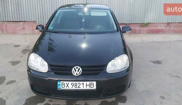 Черный Фольксваген Гольф, объемом двигателя 1.6 л и пробегом 222 тыс. км за 6100 $, фото 1 на Automoto.ua