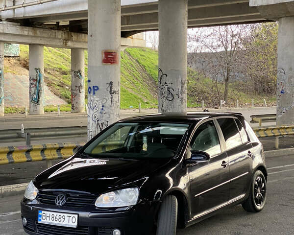 Черный Фольксваген Гольф, объемом двигателя 1.9 л и пробегом 193 тыс. км за 5800 $, фото 1 на Automoto.ua