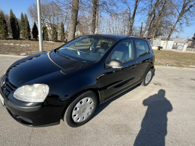 Черный Фольксваген Гольф, объемом двигателя 1.4 л и пробегом 193 тыс. км за 5500 $, фото 1 на Automoto.ua