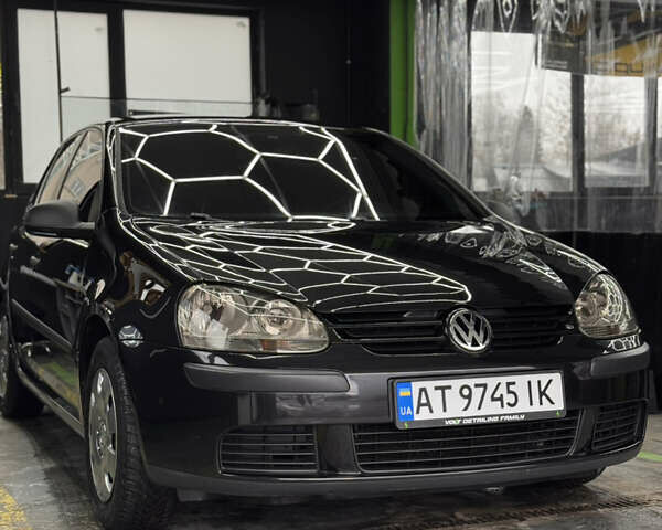 Черный Фольксваген Гольф, объемом двигателя 1.4 л и пробегом 238 тыс. км за 5499 $, фото 1 на Automoto.ua
