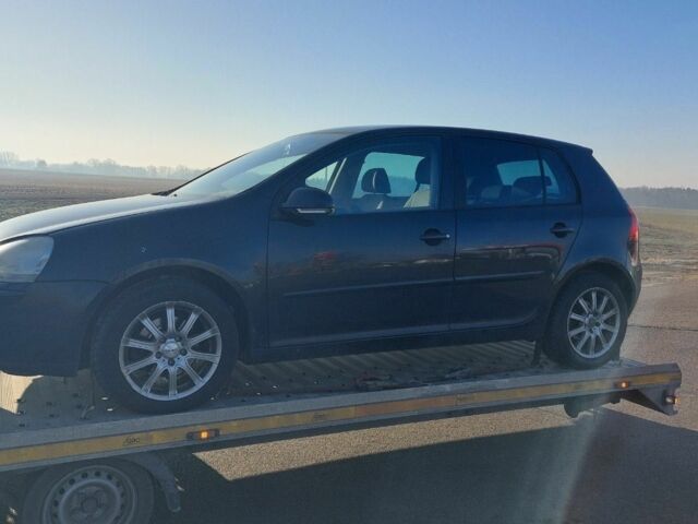 Черный Фольксваген Гольф, объемом двигателя 1.6 л и пробегом 200 тыс. км за 4999 $, фото 1 на Automoto.ua