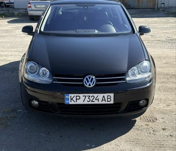 Чорний Фольксваген Гольф, об'ємом двигуна 2 л та пробігом 158 тис. км за 8687 $, фото 1 на Automoto.ua