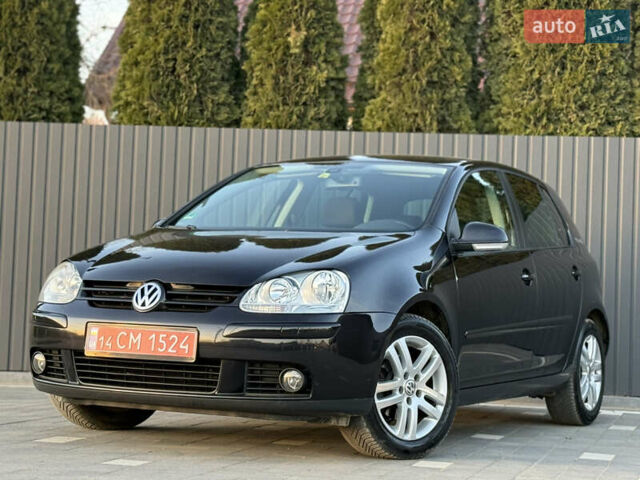 Черный Фольксваген Гольф, объемом двигателя 1.4 л и пробегом 211 тыс. км за 5690 $, фото 1 на Automoto.ua