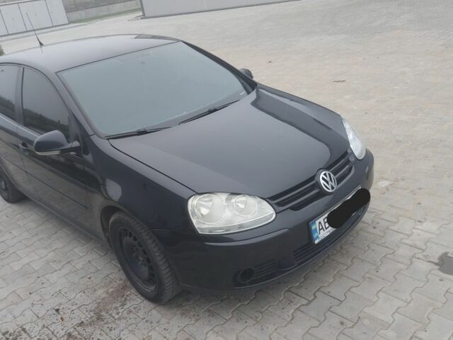Черный Фольксваген Гольф, объемом двигателя 0 л и пробегом 324 тыс. км за 4400 $, фото 1 на Automoto.ua