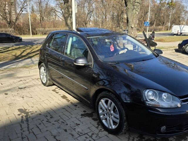 Чорний Фольксваген Гольф, об'ємом двигуна 2 л та пробігом 161 тис. км за 6700 $, фото 1 на Automoto.ua