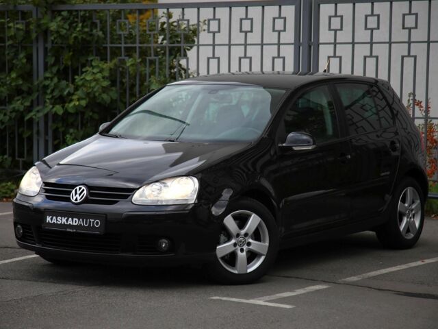 Черный Фольксваген Гольф, объемом двигателя 1.4 л и пробегом 180 тыс. км за 6900 $, фото 1 на Automoto.ua