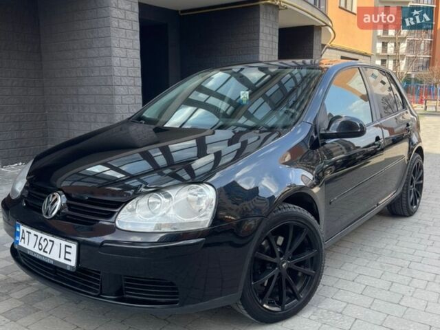 Черный Фольксваген Гольф, объемом двигателя 1.9 л и пробегом 290 тыс. км за 5850 $, фото 1 на Automoto.ua