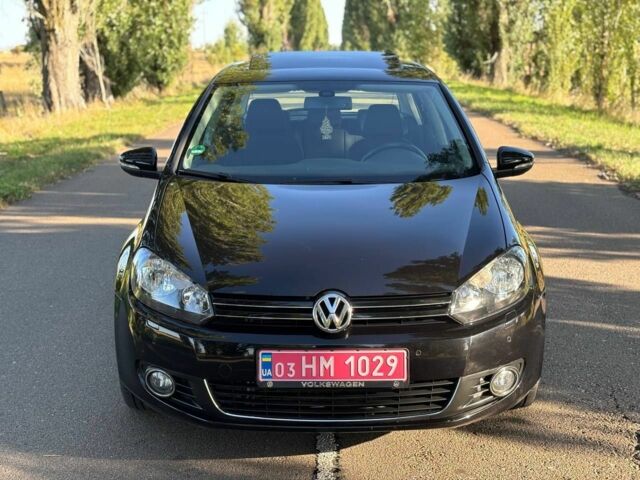 Черный Фольксваген Гольф, объемом двигателя 0 л и пробегом 160 тыс. км за 8300 $, фото 1 на Automoto.ua