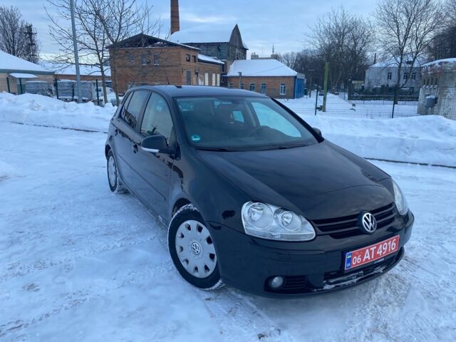 Черный Фольксваген Гольф, объемом двигателя 1.4 л и пробегом 140 тыс. км за 6200 $, фото 1 на Automoto.ua