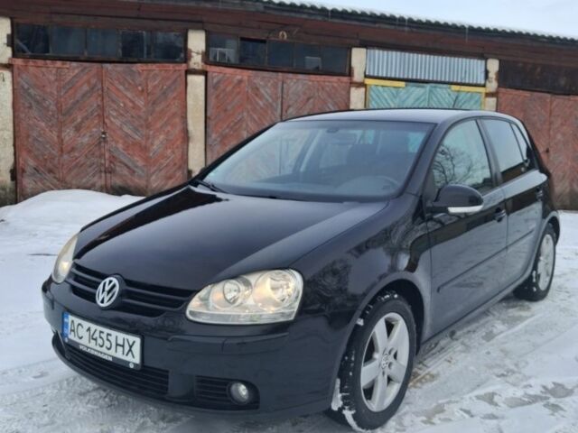 Черный Фольксваген Гольф, объемом двигателя 1.4 л и пробегом 177 тыс. км за 6400 $, фото 1 на Automoto.ua