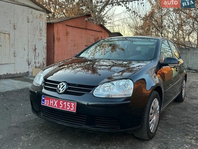 Черный Фольксваген Гольф, объемом двигателя 1.6 л и пробегом 210 тыс. км за 6700 $, фото 1 на Automoto.ua