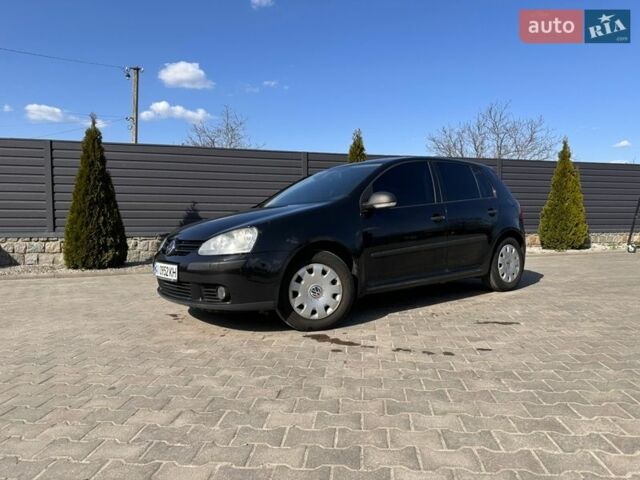 Чорний Фольксваген Гольф, об'ємом двигуна 1.6 л та пробігом 297 тис. км за 4800 $, фото 1 на Automoto.ua