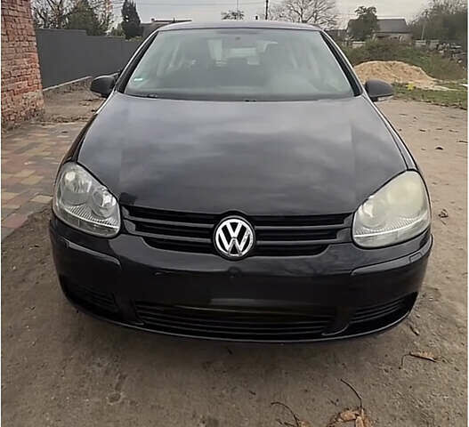 Черный Фольксваген Гольф, объемом двигателя 1.4 л и пробегом 236 тыс. км за 3000 $, фото 1 на Automoto.ua
