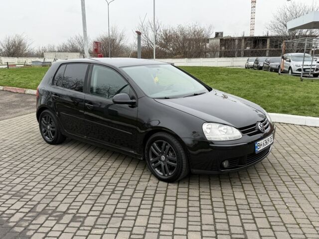 Черный Фольксваген Гольф, объемом двигателя 1.6 л и пробегом 234 тыс. км за 4600 $, фото 1 на Automoto.ua