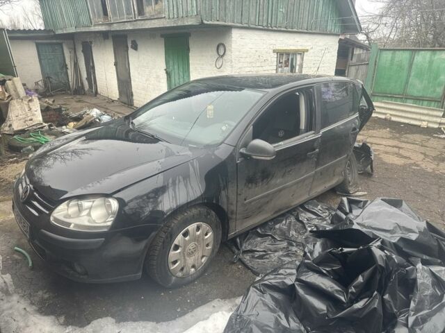 Черный Фольксваген Гольф, объемом двигателя 1.6 л и пробегом 330 тыс. км за 2000 $, фото 1 на Automoto.ua