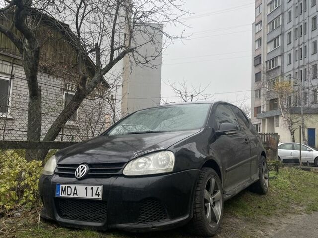 Черный Фольксваген Гольф, объемом двигателя 0 л и пробегом 190 тыс. км за 2400 $, фото 1 на Automoto.ua