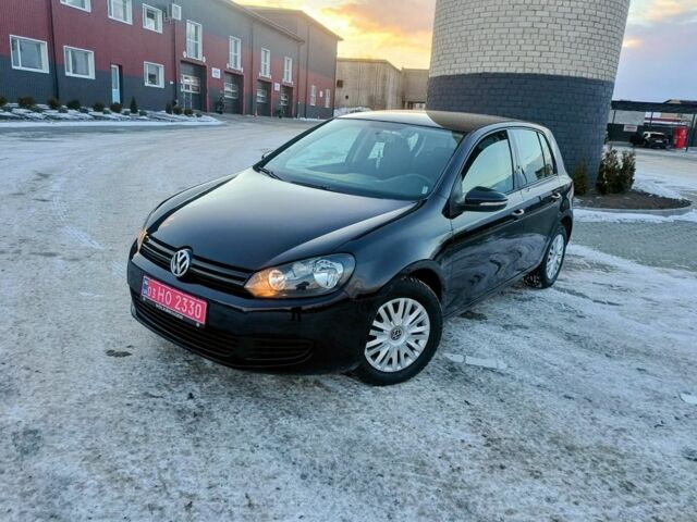 Черный Фольксваген Гольф, объемом двигателя 0 л и пробегом 223 тыс. км за 7150 $, фото 1 на Automoto.ua