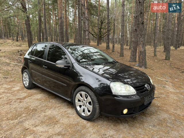 Черный Фольксваген Гольф, объемом двигателя 1.6 л и пробегом 431 тыс. км за 6700 $, фото 1 на Automoto.ua